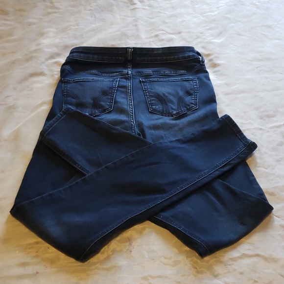 Hollister Jeans - Picture 4 of 5